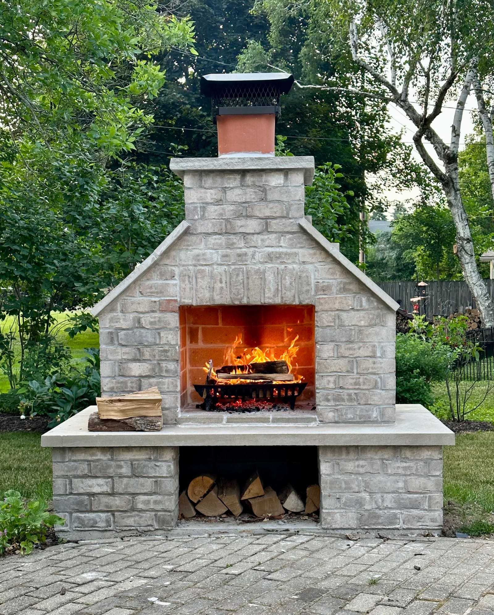 Outdoor Fireplaces & Patios